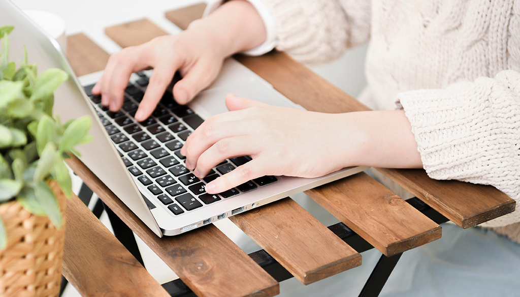 パソコンを操作